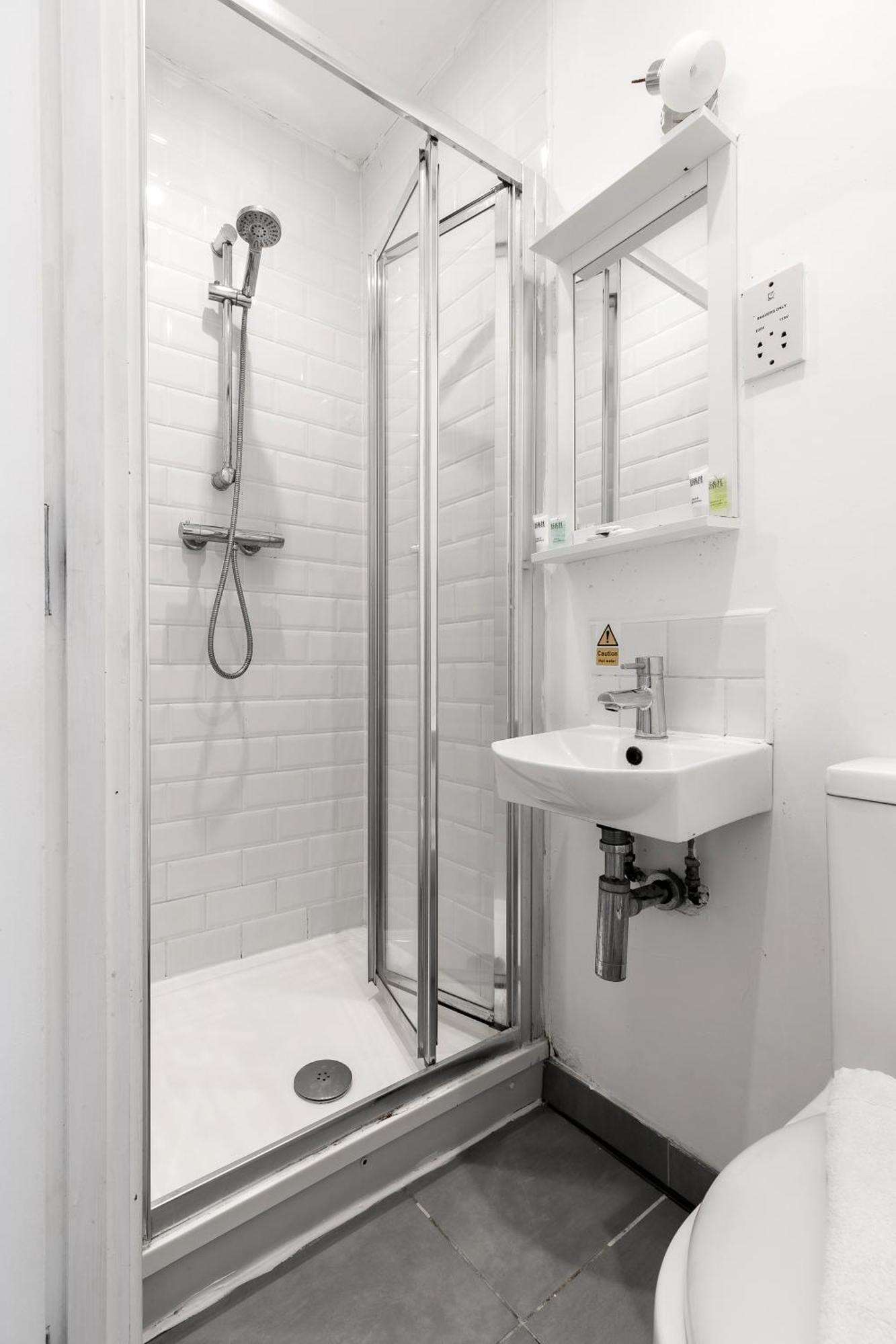 Wembar Hotel Londres Habitación foto
